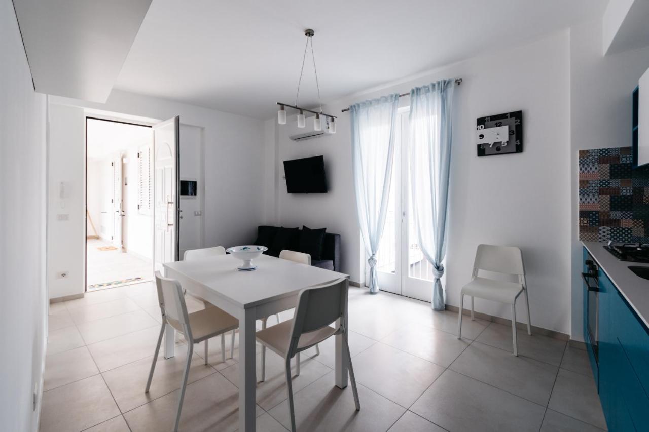 Le Isole Di Anita Apartment Липари Екстериор снимка