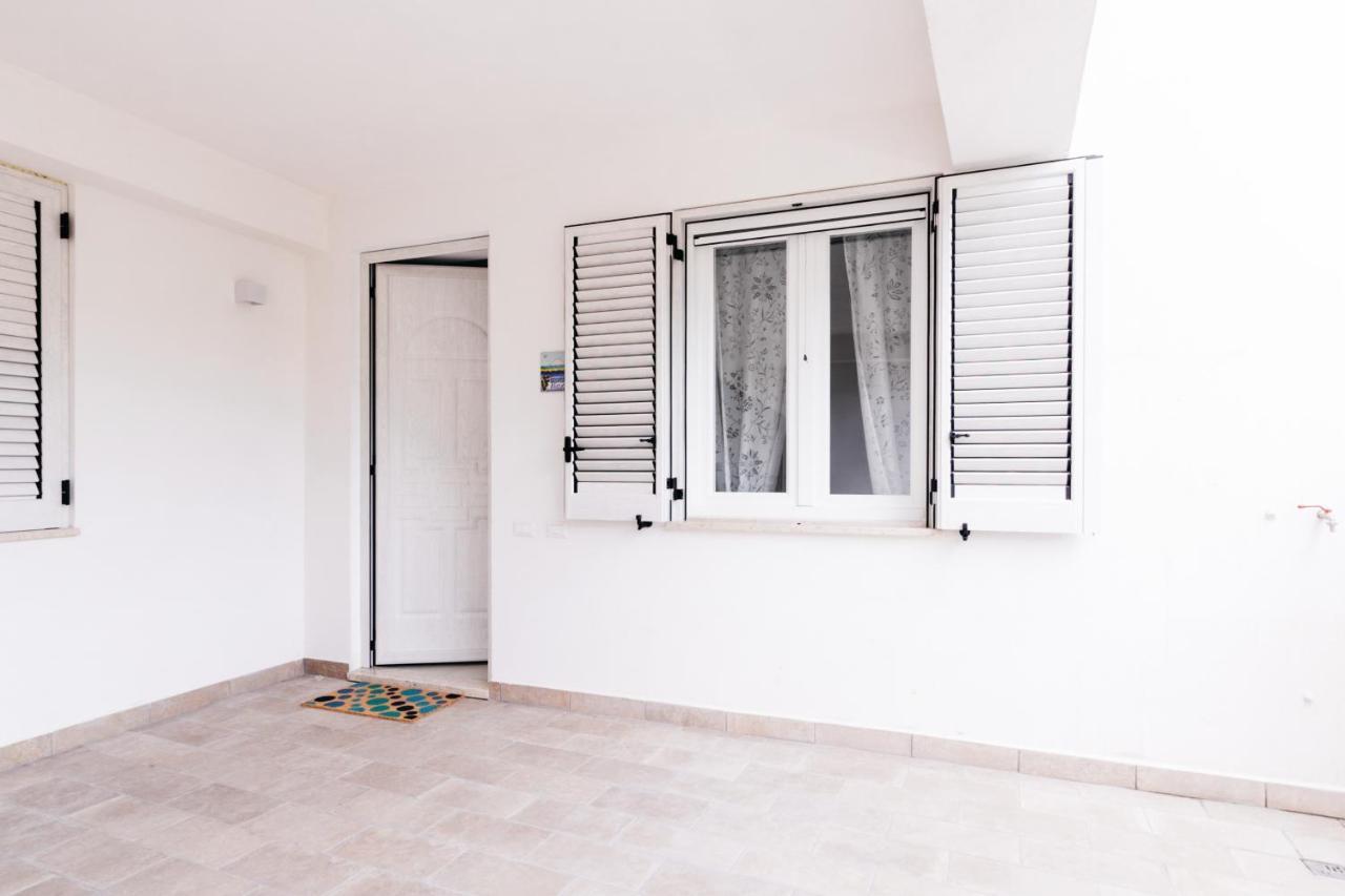 Le Isole Di Anita Apartment Липари Екстериор снимка