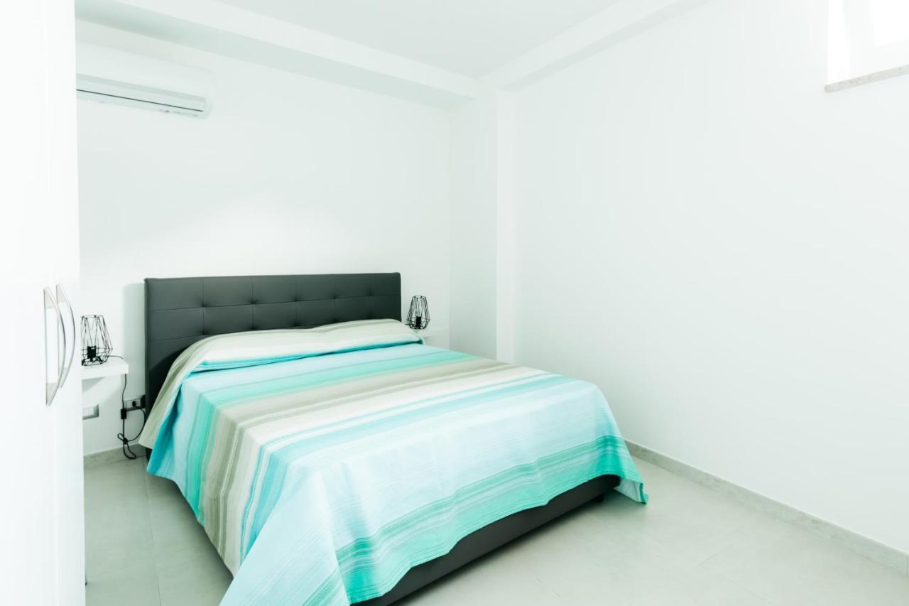 Le Isole Di Anita Apartment Липари Екстериор снимка